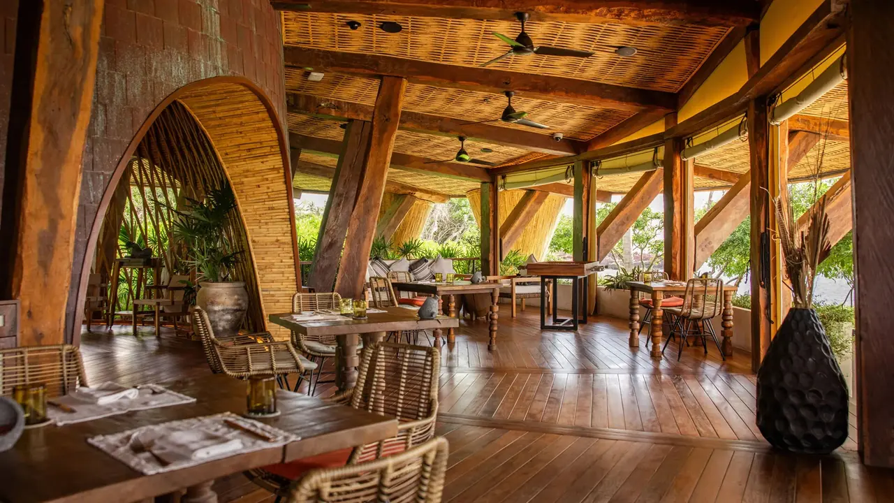 Four Seasons Naviva — Punta Mita
